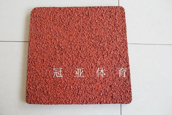 透氣型<a href=http://m.anhaohn.com target=_blank class=infotextkey>塑膠跑道</a>