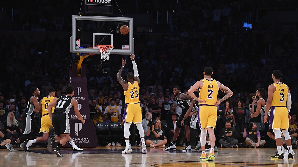 【NBA】這都行？湖人因罰球太少向聯(lián)盟申訴