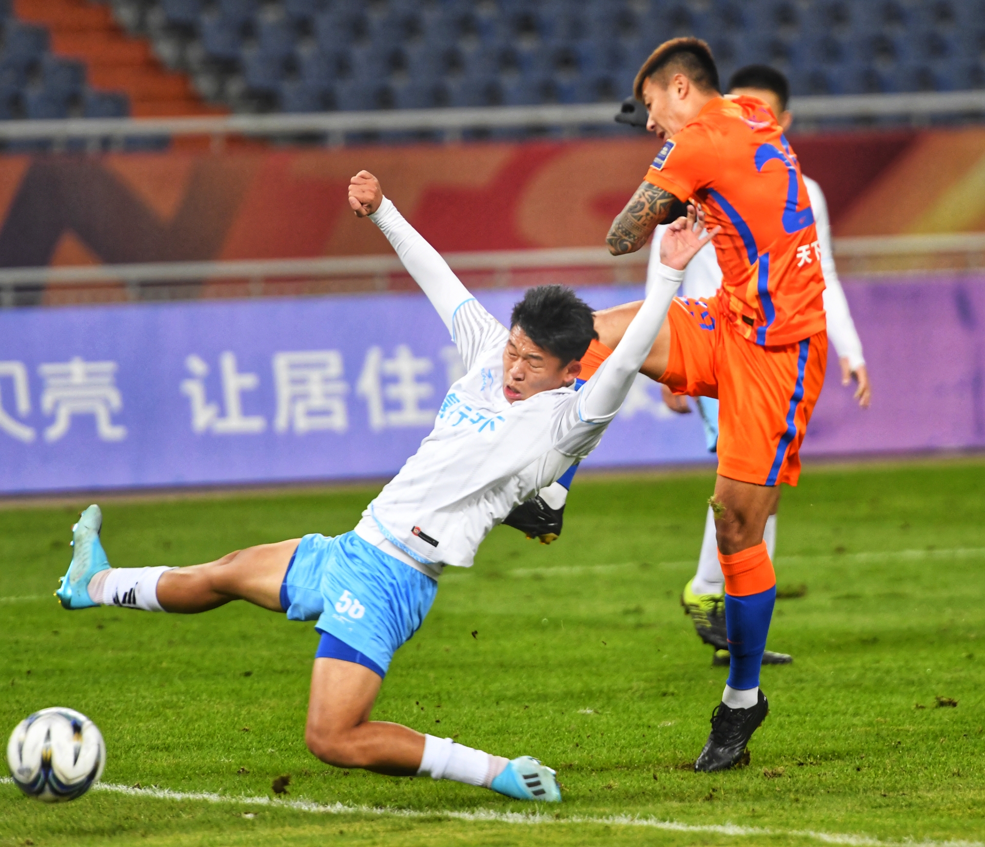 【足球】2021足協(xié)杯八強出籠，深足成廣東獨苗