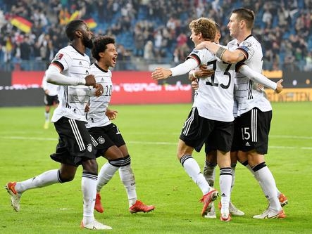 【世預(yù)賽】德國(guó)邁開(kāi)連勝步伐，有望提前晉級(jí)世界杯決賽圈