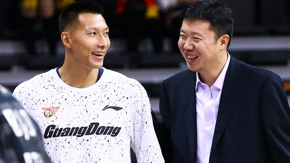 【NBA】獨行俠有情義！大郅阿聯(lián)名字將刻上主場地板