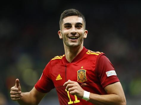 【歐戰(zhàn)】破“藍(lán)衣軍團(tuán)”不敗金身，“斗牛士”挺進(jìn)歐國(guó)聯(lián)決賽