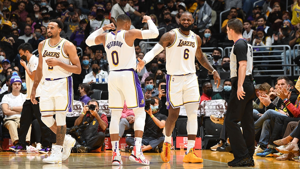 【NBA】湖人的小目標：每場先達到30次助攻