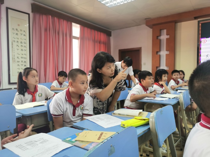 聯(lián)合教研，共生致遠(yuǎn)