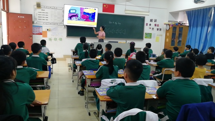 故事潤(rùn)童心，研討促成長(zhǎng)