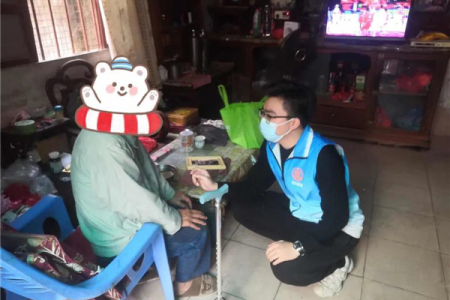 寒潮來襲，西區(qū)街道為困難群眾送溫暖