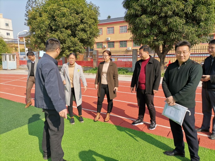 沙溪鎮(zhèn)年度考評工作組赴華強學校檢查指導工作