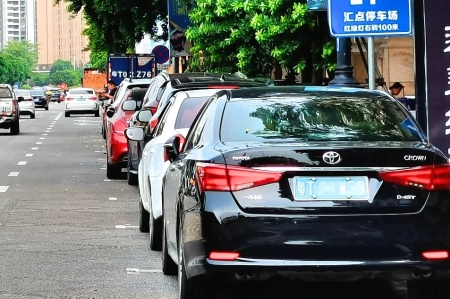 解決停車難，中山小欖將實行公共車位停車收費