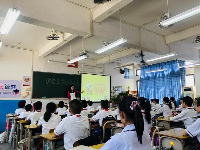 調(diào)整大小 edac35a9945f0dfa3b8ddaee437414f.jpg