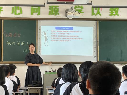 1666681593282004193.jpg 李慧_533x400.jpg