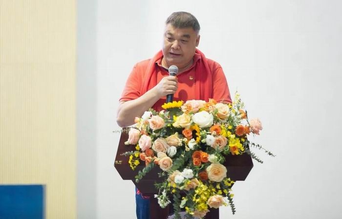 調(diào)整大小 6.jpg