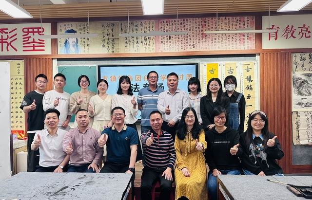 調(diào)整大小 e489fb9747445f0ab21e8ec32e55861.jpg