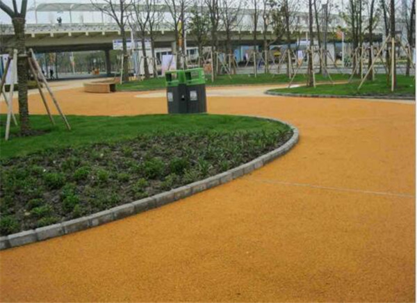 混合型pu<a href=http://m.anhaohn.com target=_blank class=infotextkey>塑膠跑道</a>