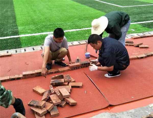 預(yù)制式環(huán)保橡膠卷材跑道 預(yù)制式環(huán)保橡膠卷材跑道