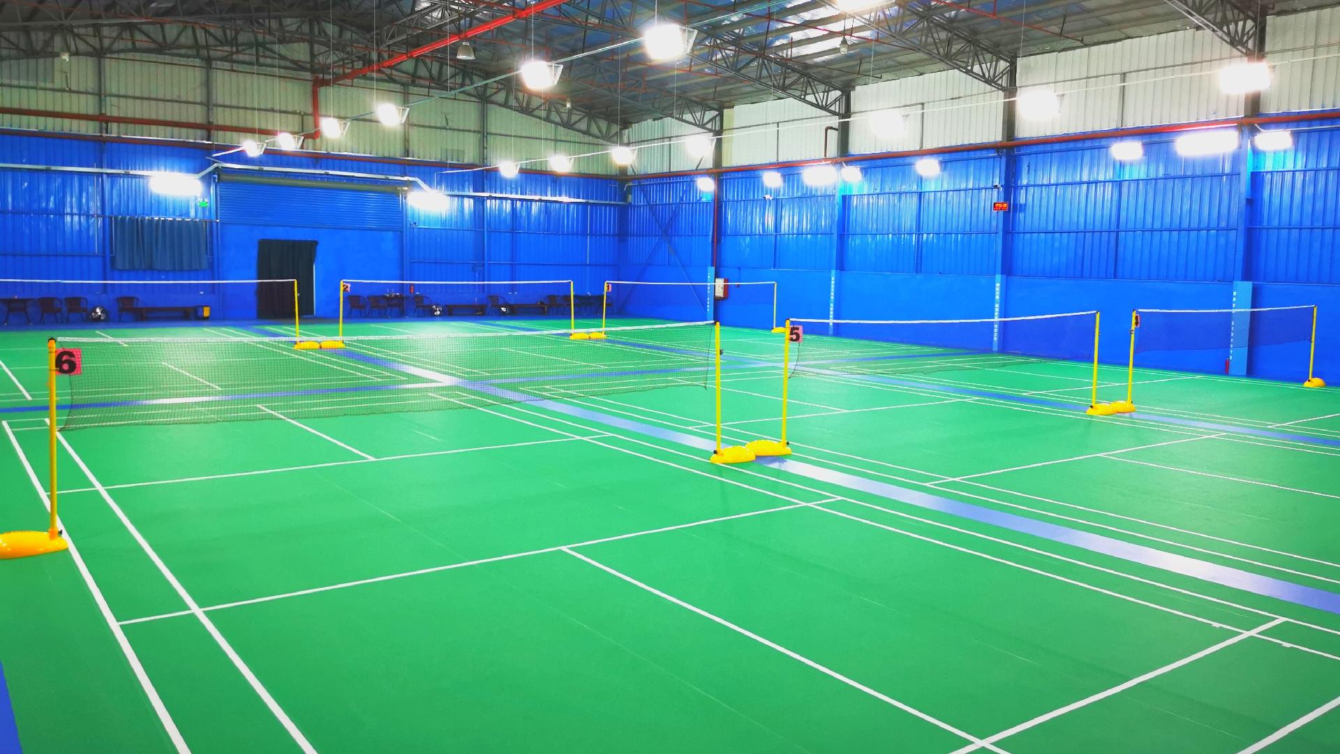 金炎達羽毛球俱樂部