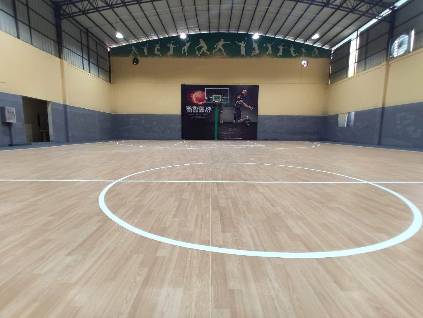 耀動(dòng)籃球館