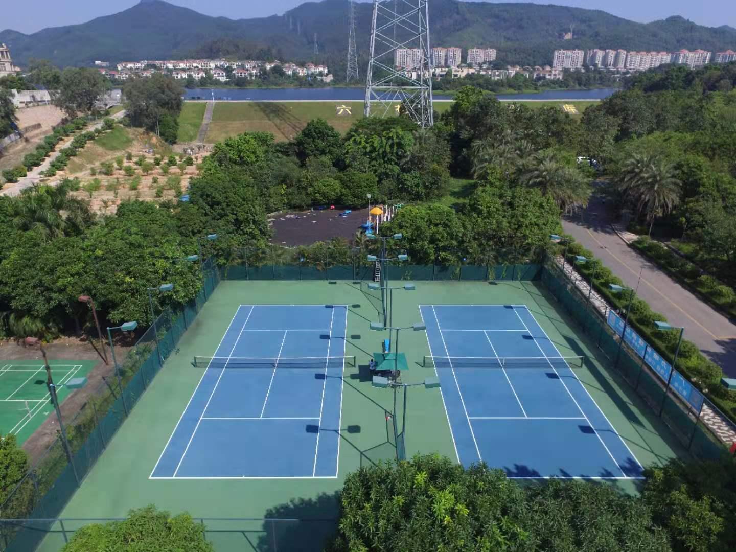 花都區(qū)金碧御水山莊網(wǎng)球場(chǎng)