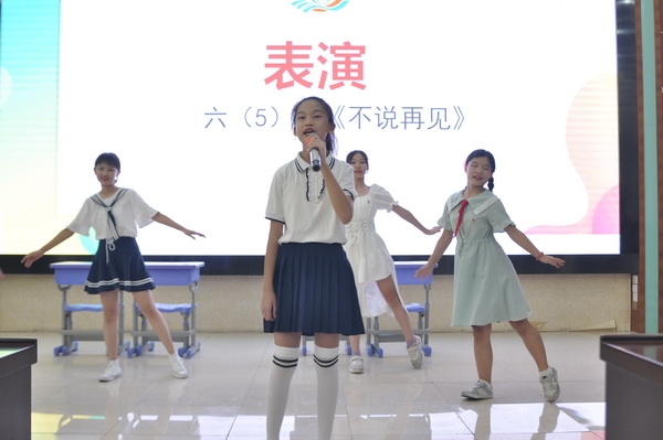 百年風(fēng)華正茂 少年逐夢遠(yuǎn)航