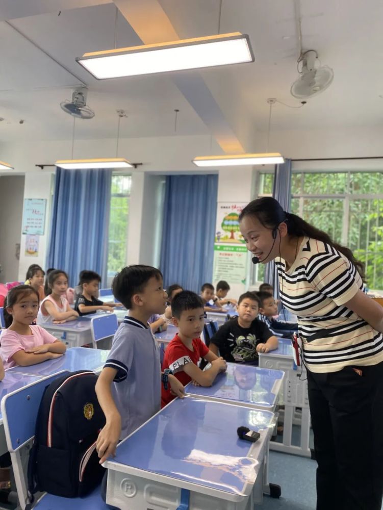 南寧一小學(xué)開設(shè)“本土白話”課程，引發(fā)熱議！