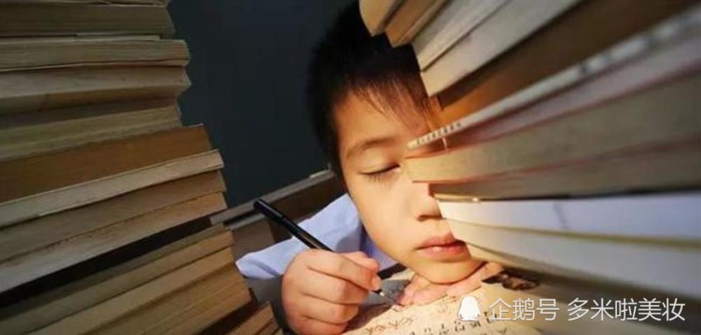 北大教授一針見血：當(dāng)前的教育雙軌制，成了家庭資源投入的無底洞