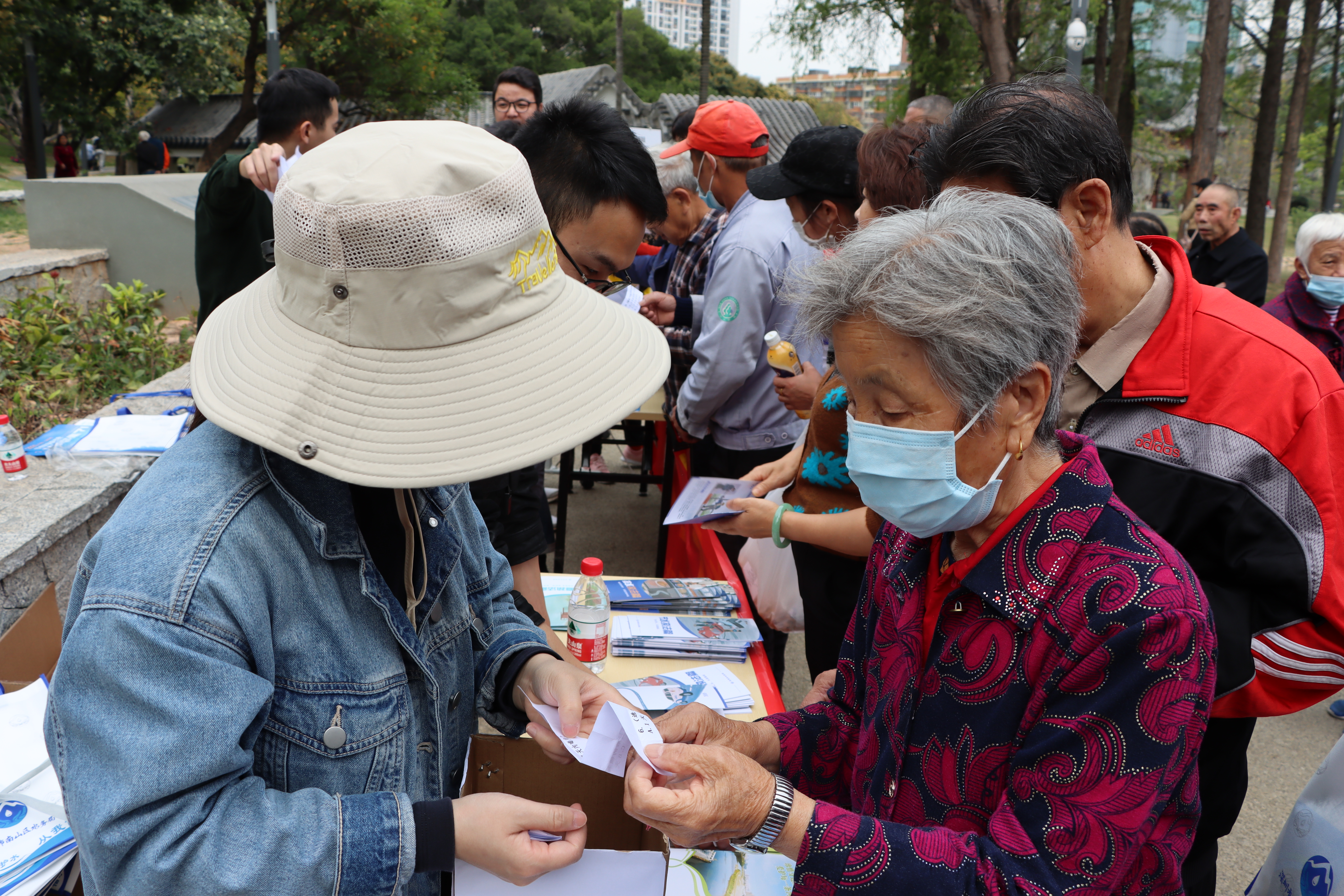 宣傳現(xiàn)場 (3).JPG