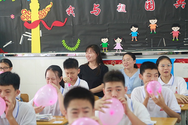 讓學(xué)校成為應(yīng)用心理學(xué)的實(shí)驗(yàn)室