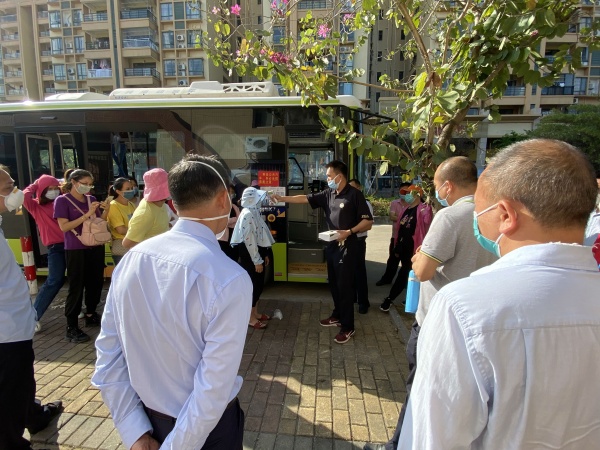 20200430神灣中心小學校園公交專線疫情防控及應急處置安全培訓照片 (2).jpg