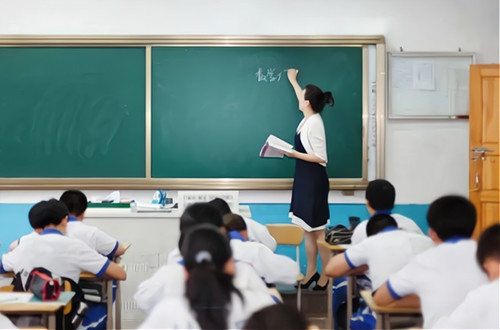 新東方換教材，“雙減”險(xiǎn)成虛設(shè)。如何應(yīng)對(duì)變相學(xué)科類培訓(xùn)