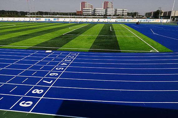 藍色<a href=http://m.anhaohn.com target=_blank class=infotextkey>塑膠跑道</a>