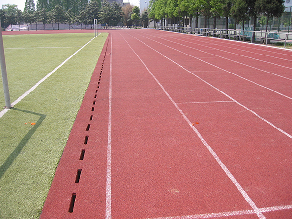 <a href=http://m.anhaohn.com target=_blank class=infotextkey>塑膠跑道</a>廠家