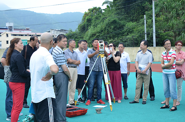 田徑場(chǎng)地