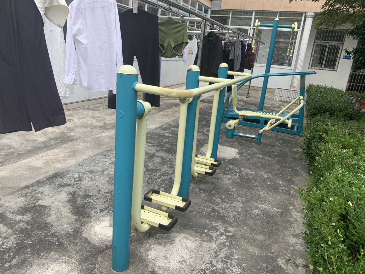 雙位太空漫步機