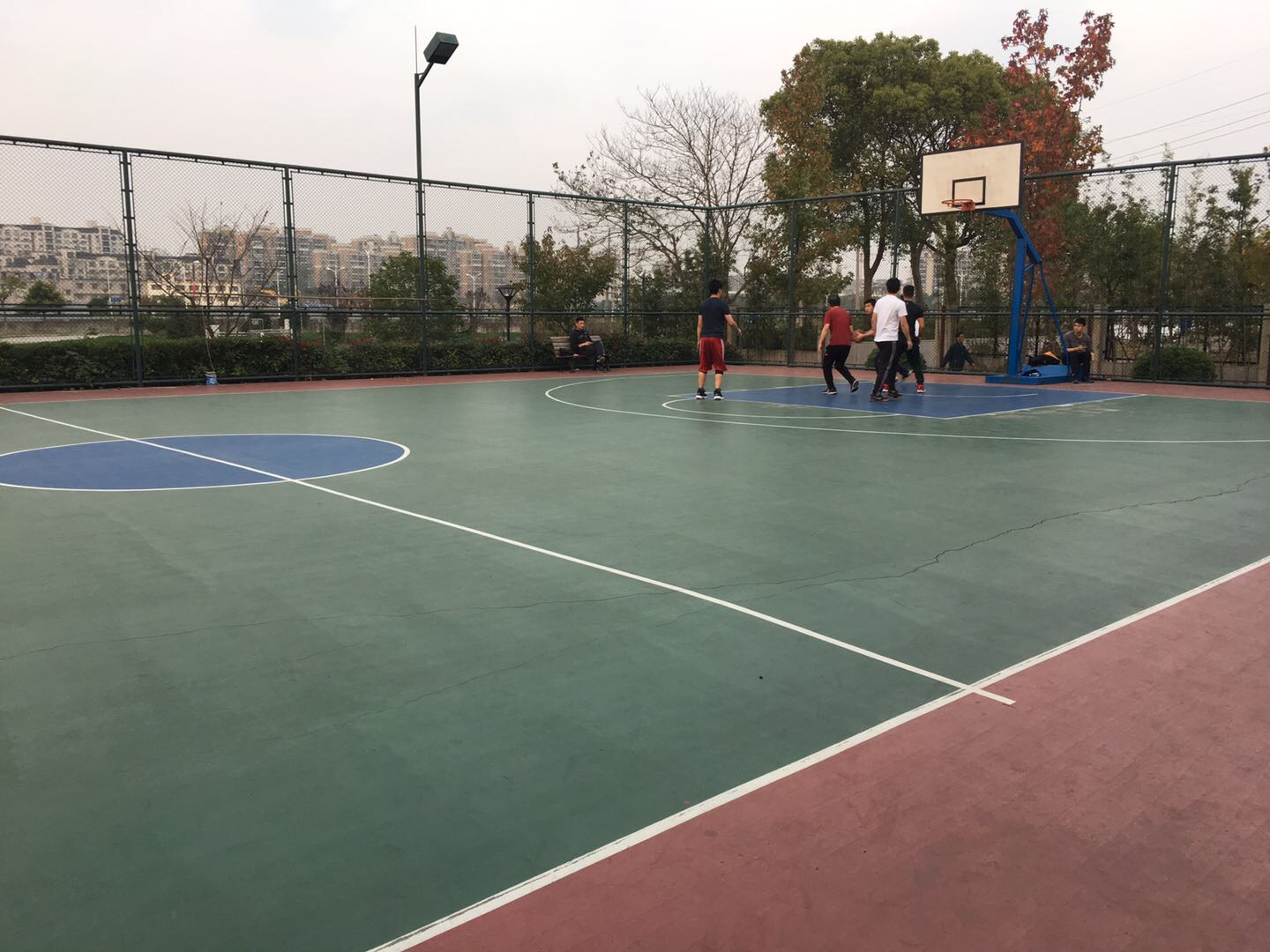 綠波苑籃球場(chǎng)