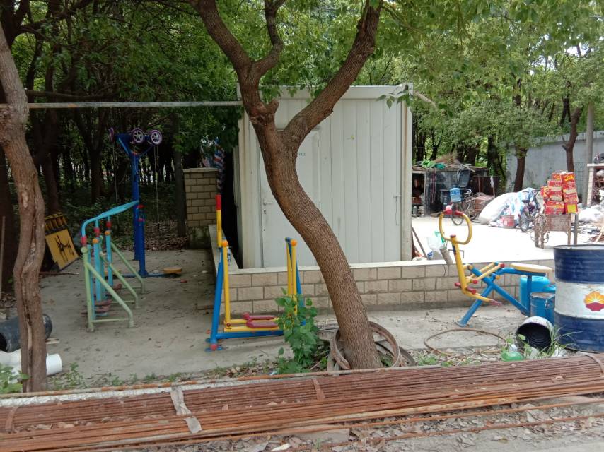 徐行村唐家村組家園健身點