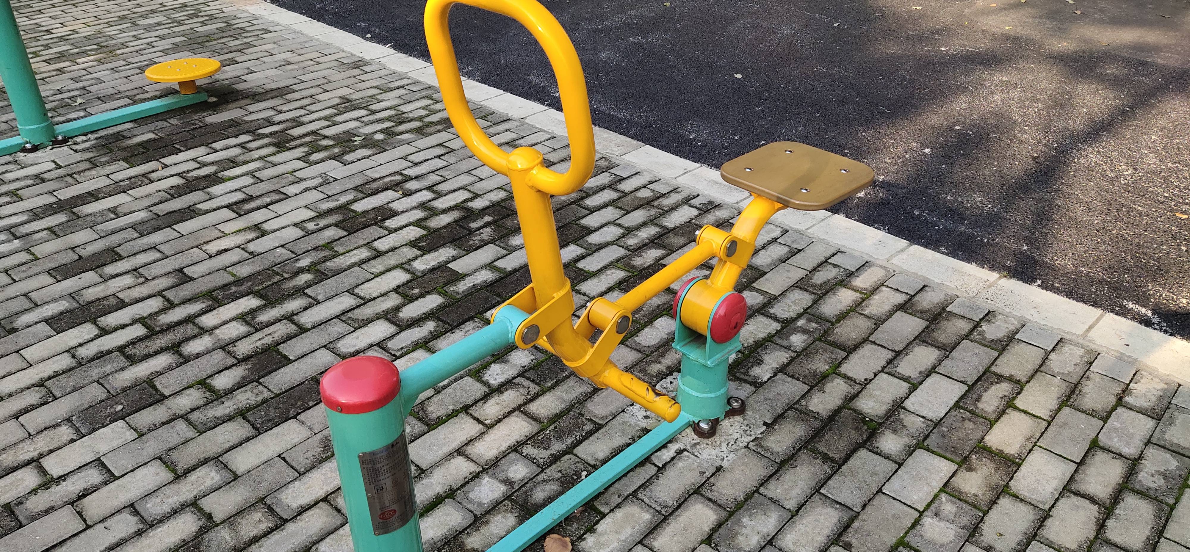 騎馬機(jī) 騎馬機(jī)