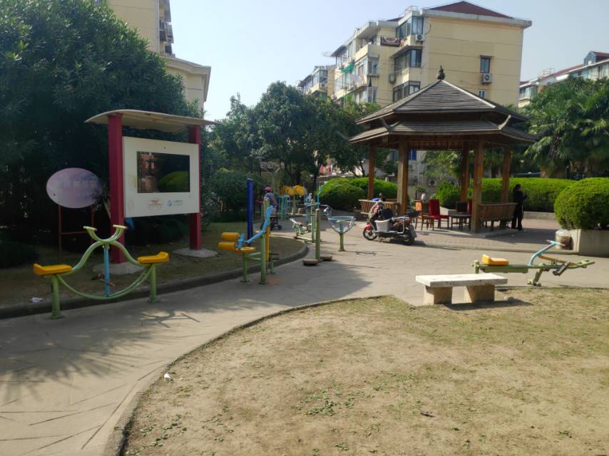 昌四居委1550弄健身點