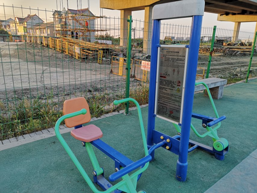 雙立柱平推平拉訓練器