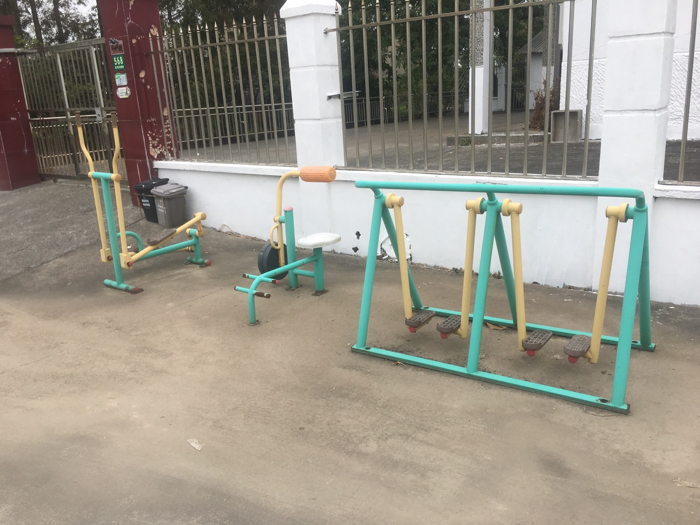 老港鎮(zhèn)欣河村民委員會(huì)煙墩5組健身苑點(diǎn)