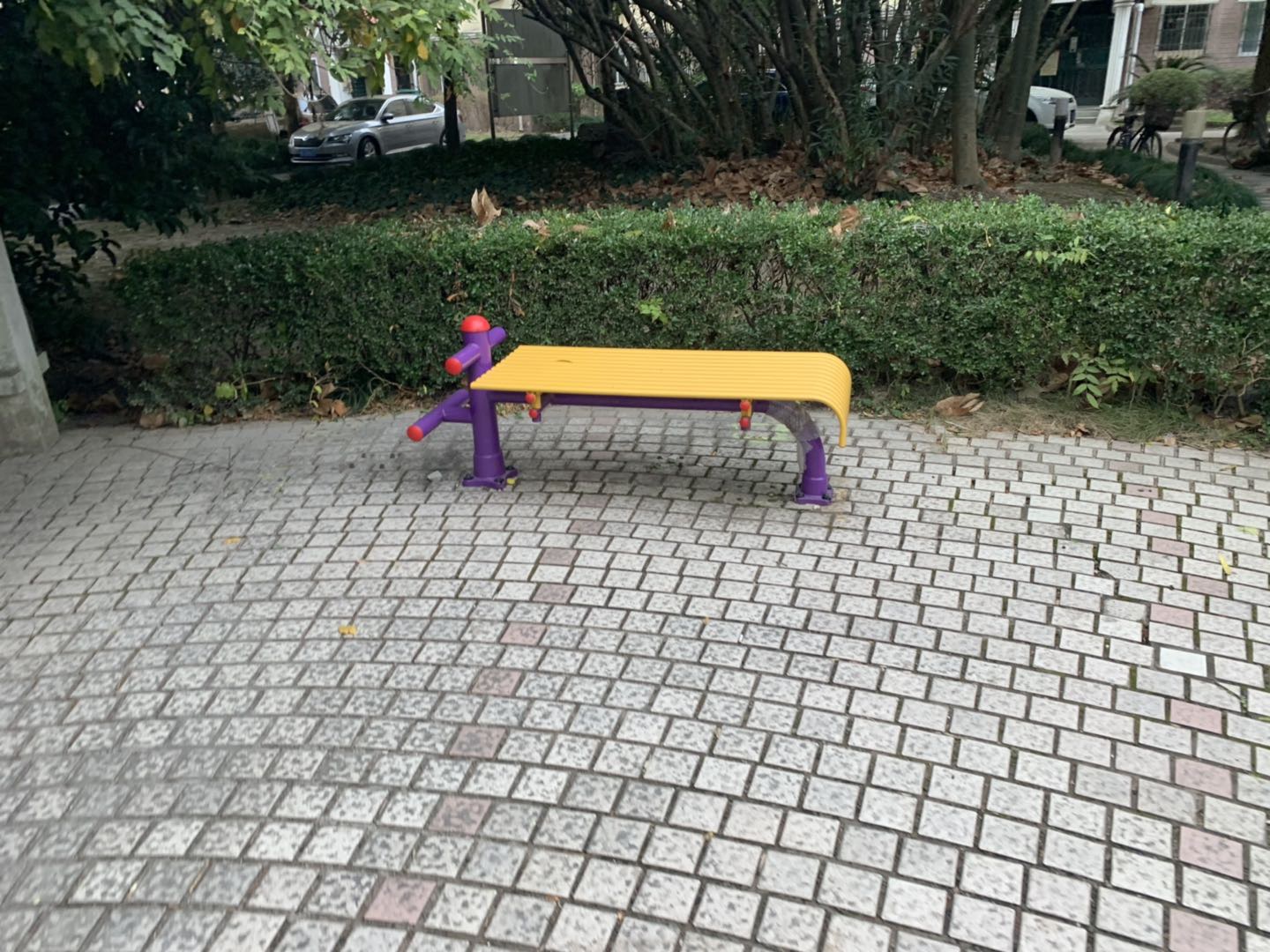 仰臥起平臺(tái) 仰臥起平臺(tái)