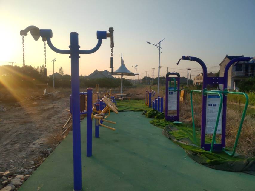 綠湖村益智類健身點(diǎn)二