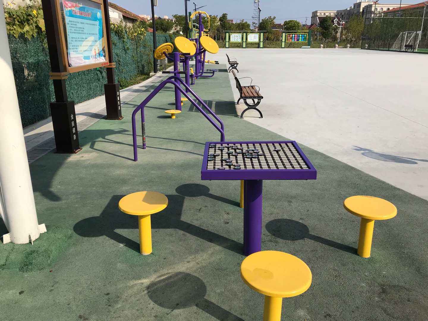 先進(jìn)村健身點