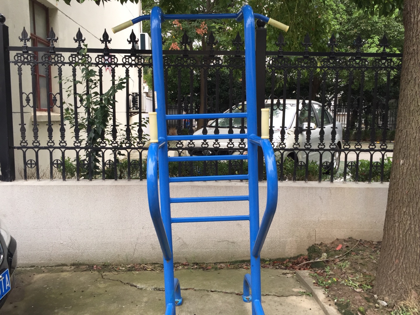 多功能訓(xùn)練器