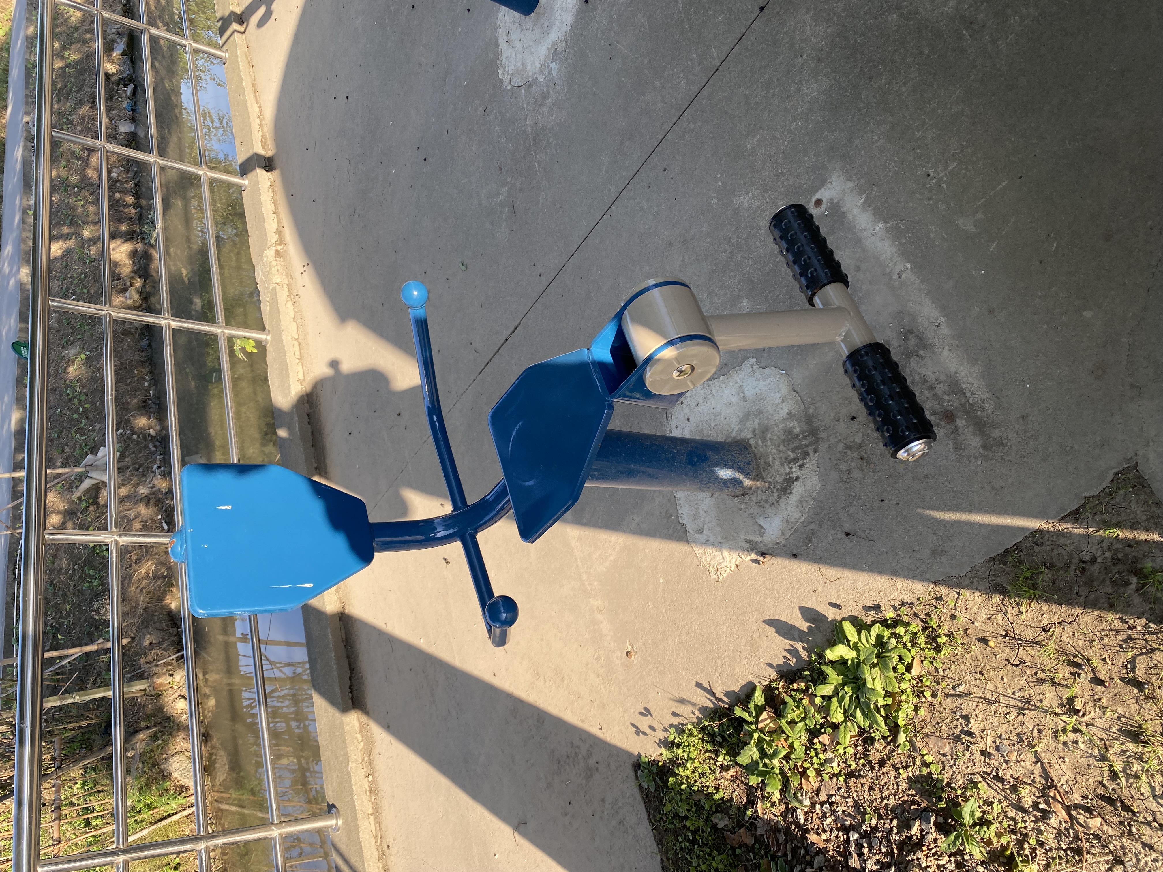 下肢訓(xùn)練器