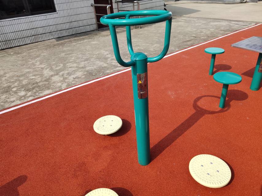 三人轉(zhuǎn)腰器