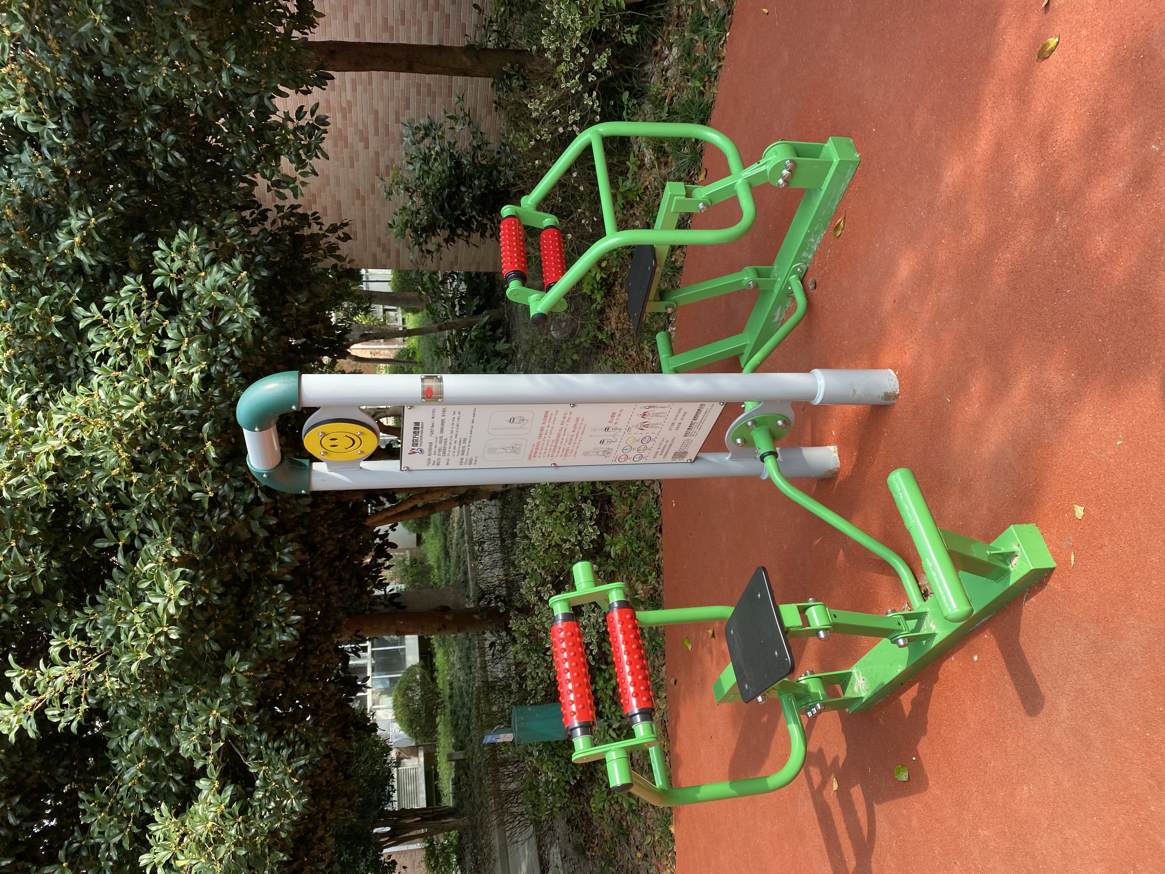 背肌訓(xùn)練器 背肌訓(xùn)練器