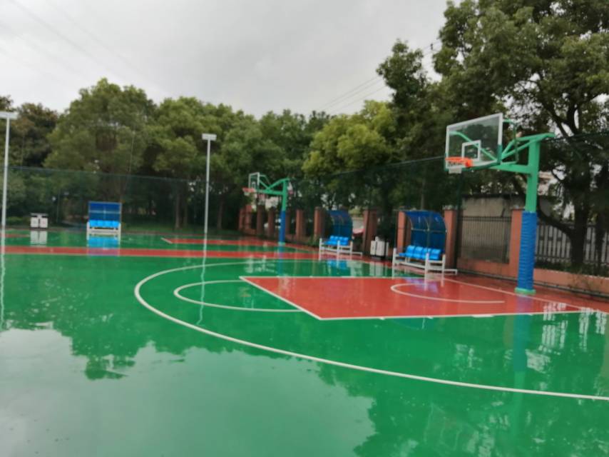 閔行區(qū)華漕鎮(zhèn)紀王公園市民籃球場