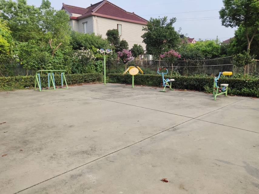 中步村2組健身點