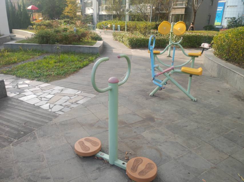 都市庭院（東明路560弄）