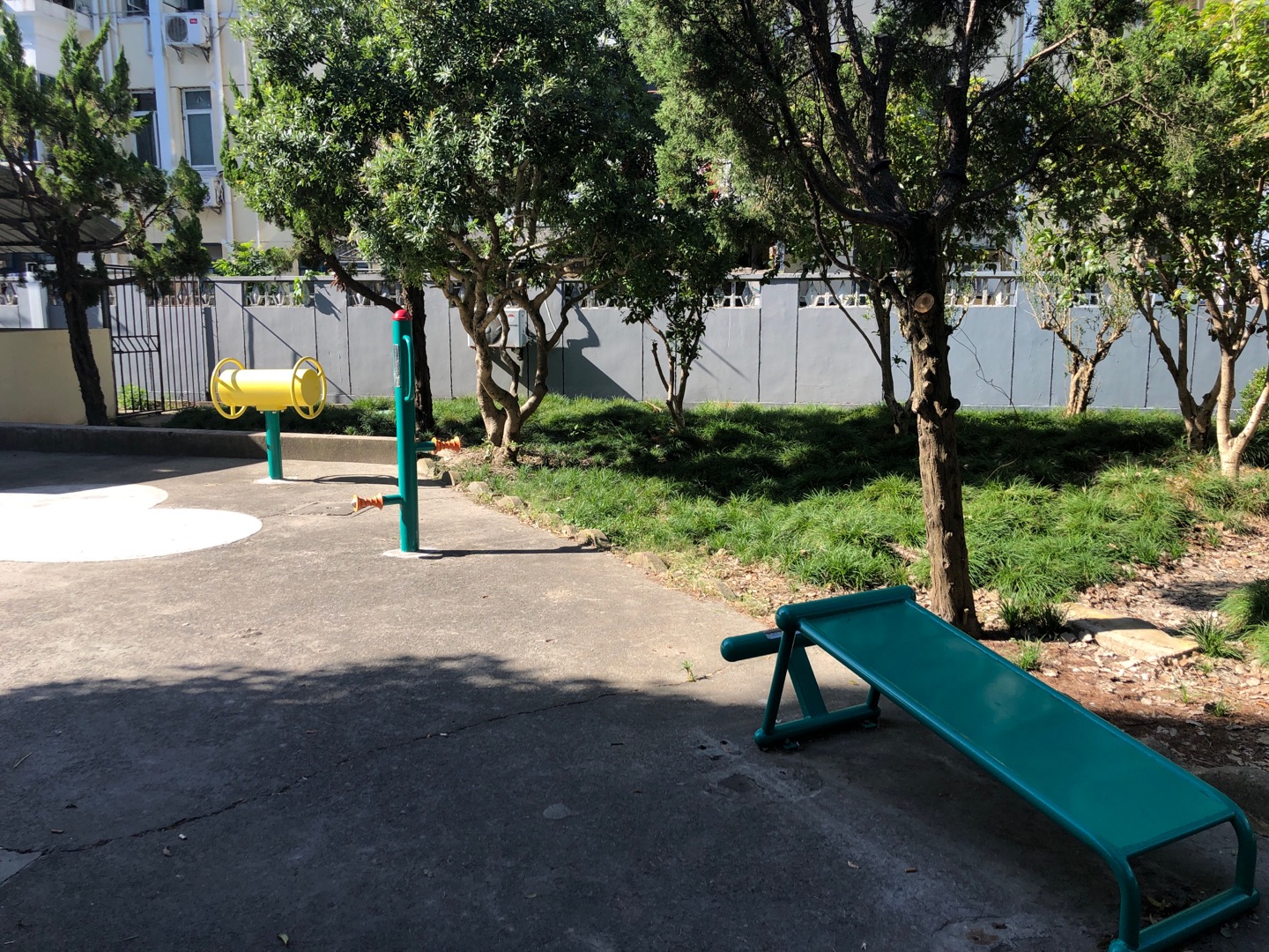 濱一居委濱海四村市民益智健身點(diǎn)