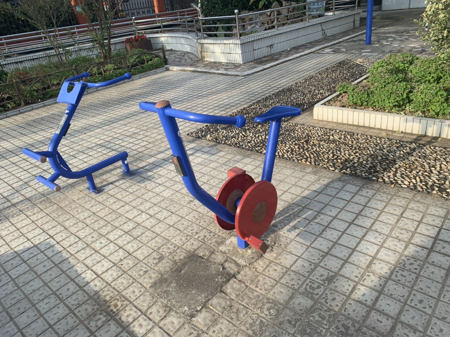 直立健身車(chē)